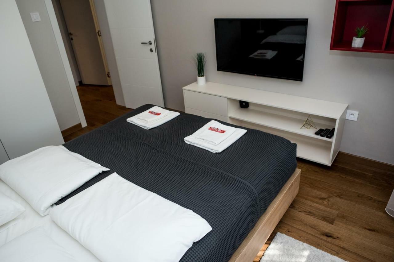Apartman Donner Centar IV ซูโบติกา ภายนอก รูปภาพ