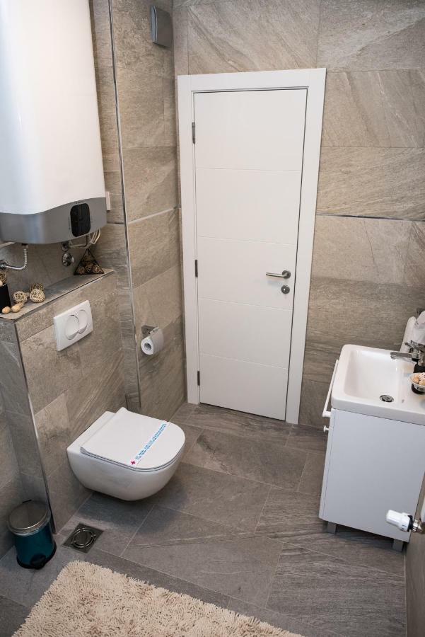 Apartman Donner Centar IV ซูโบติกา ภายนอก รูปภาพ