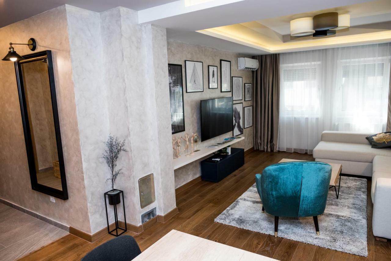 Apartman Donner Centar IV ซูโบติกา ภายนอก รูปภาพ